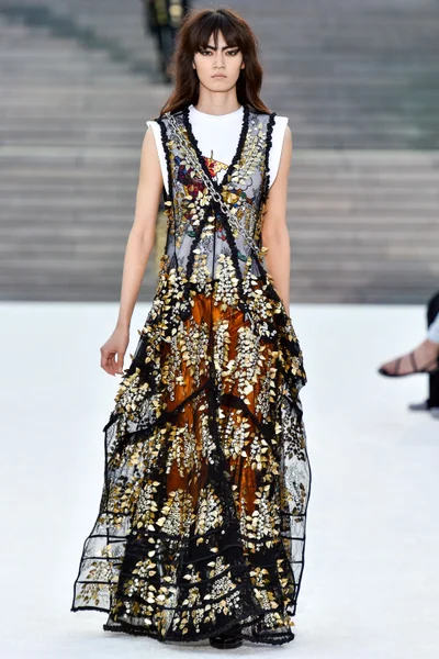 Look 48